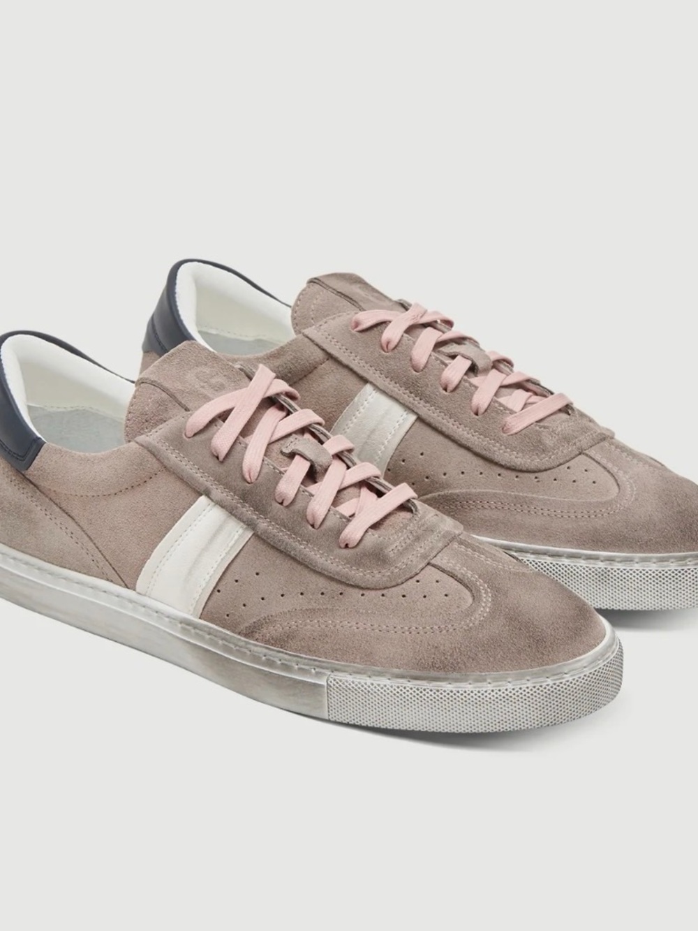GREATS Women’s Charlie Distressed Suede Sneakers Size 8